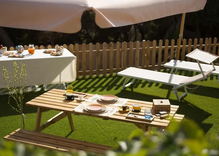 فندق مبيت وإفطار Yurta Glamping San Leone & Casa Baia Blu أغريجنتو