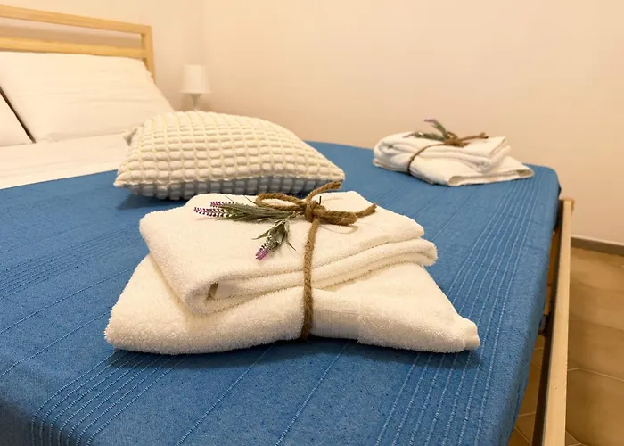 Nocleg ze śniadaniem Yurta Glamping San Leone & Casa Baia Blu 3*