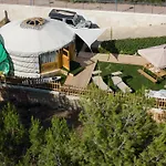 Yurta Glamping San Leone - Tra Mare-Pineta 住宿加早餐酒店
