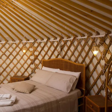 Bed & Breakfast Yurta Glamping San Leone - Tra Mare-pineta