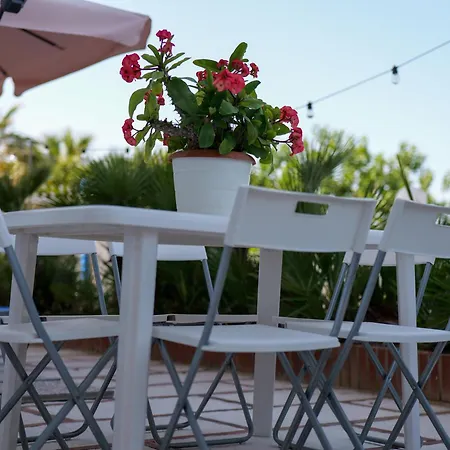 Yurta Glamping San Leone & Casa Baia Blu 3*