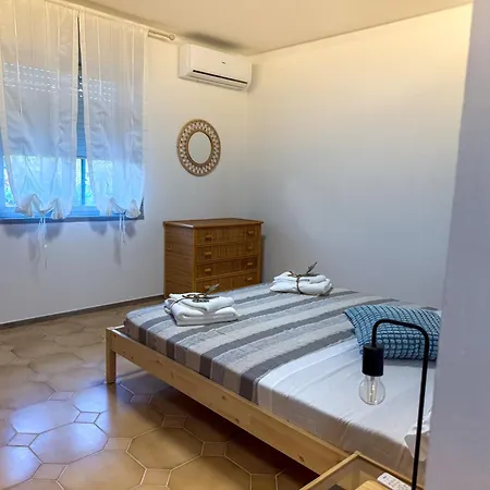 Nocleg ze śniadaniem Yurta Glamping San Leone & Casa Baia Blu *
