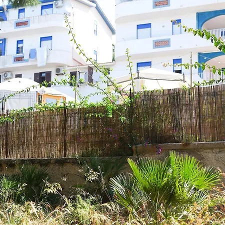 Bed & Breakfast Yurta Glamping San Leone - Tra Mare-pineta Agrigento