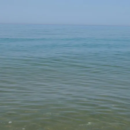 Nocleg ze śniadaniem Yurta Glamping San Leone & Casa Baia Blu