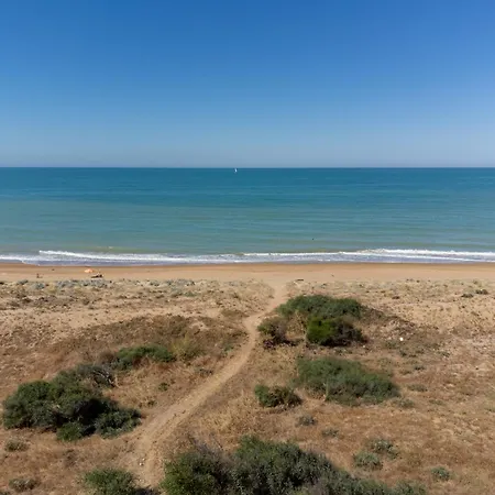 Yurta Glamping San Leone - Tra Mare E Pineta Panzió 4*