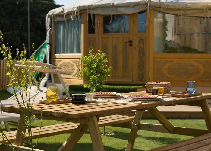 Panzió Yurta Glamping San Leone & Casa Baia Blu 3*