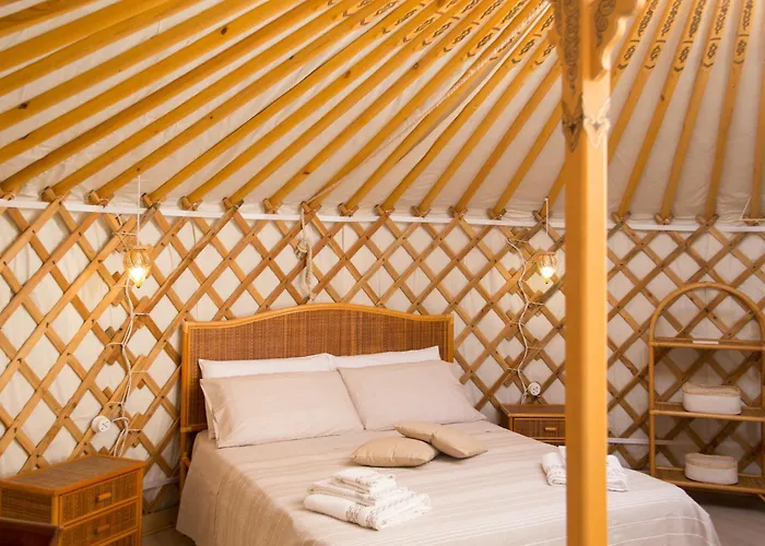 Yurta Glamping San Leone & Casa Baia Blu 3*