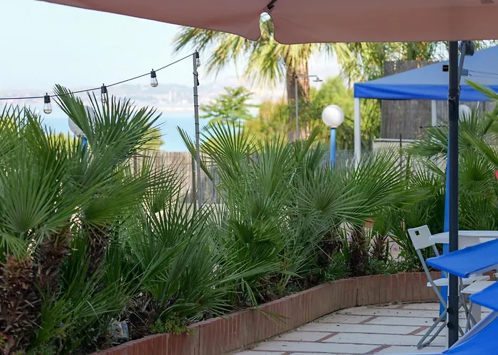 Yurta Glamping San Leone & Casa Baia Blu