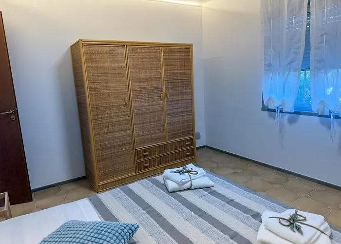 Yurta Glamping San Leone & Casa Baia Blu Panzió 3*