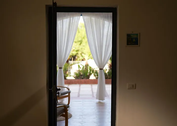 Frühstückspension Yurta Glamping San Leone & Casa Baia Blu 3*