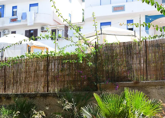 Panzió Yurta Glamping San Leone & Casa Baia Blu Agrigento